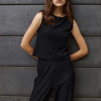 Amt Top Midnight Black