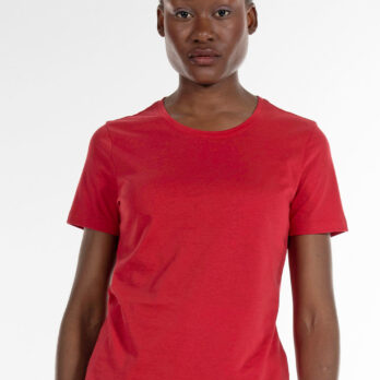 Alma & Lovis T Shirt Single Scarlet 4