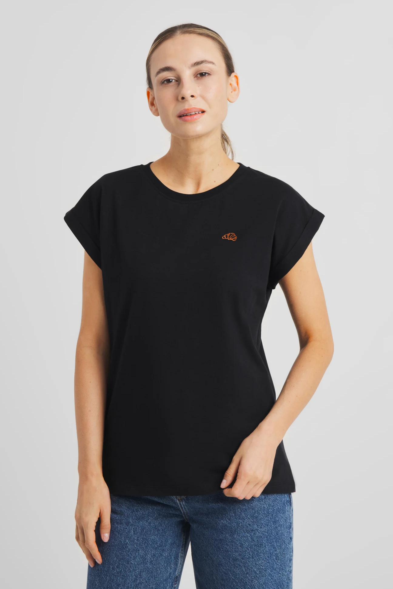 Dedicated Visby Croissant Emb Black 1