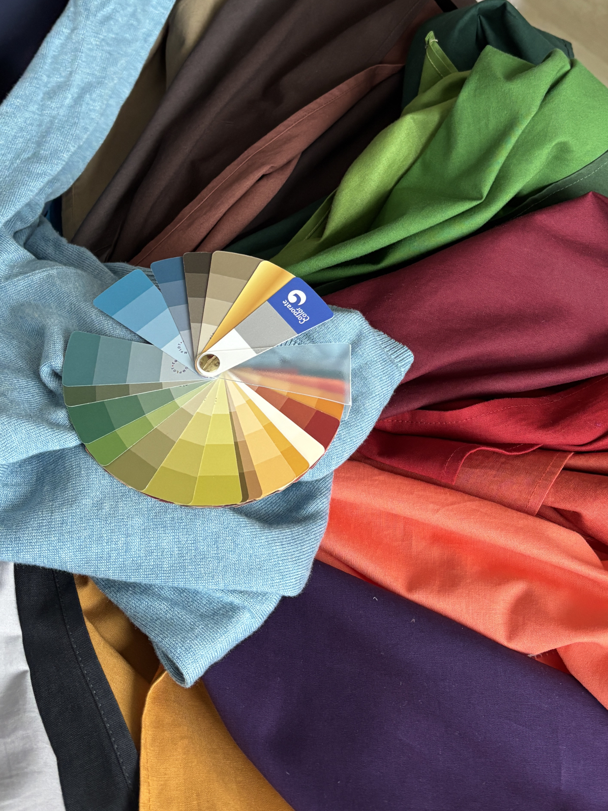 Farbberatung In D&uuml;sseldorf T&uuml;cher K&uuml;hl