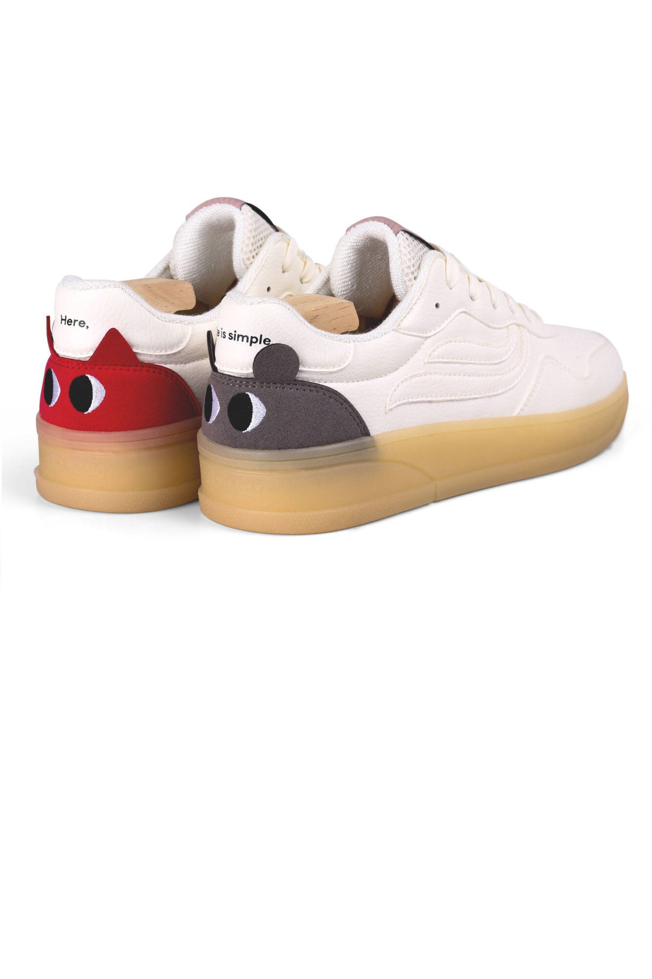 Genesis Soley Yiayia Offwhite 1