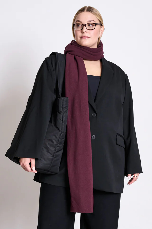 Jan N June Schal Ross Cherry Lacquer 1