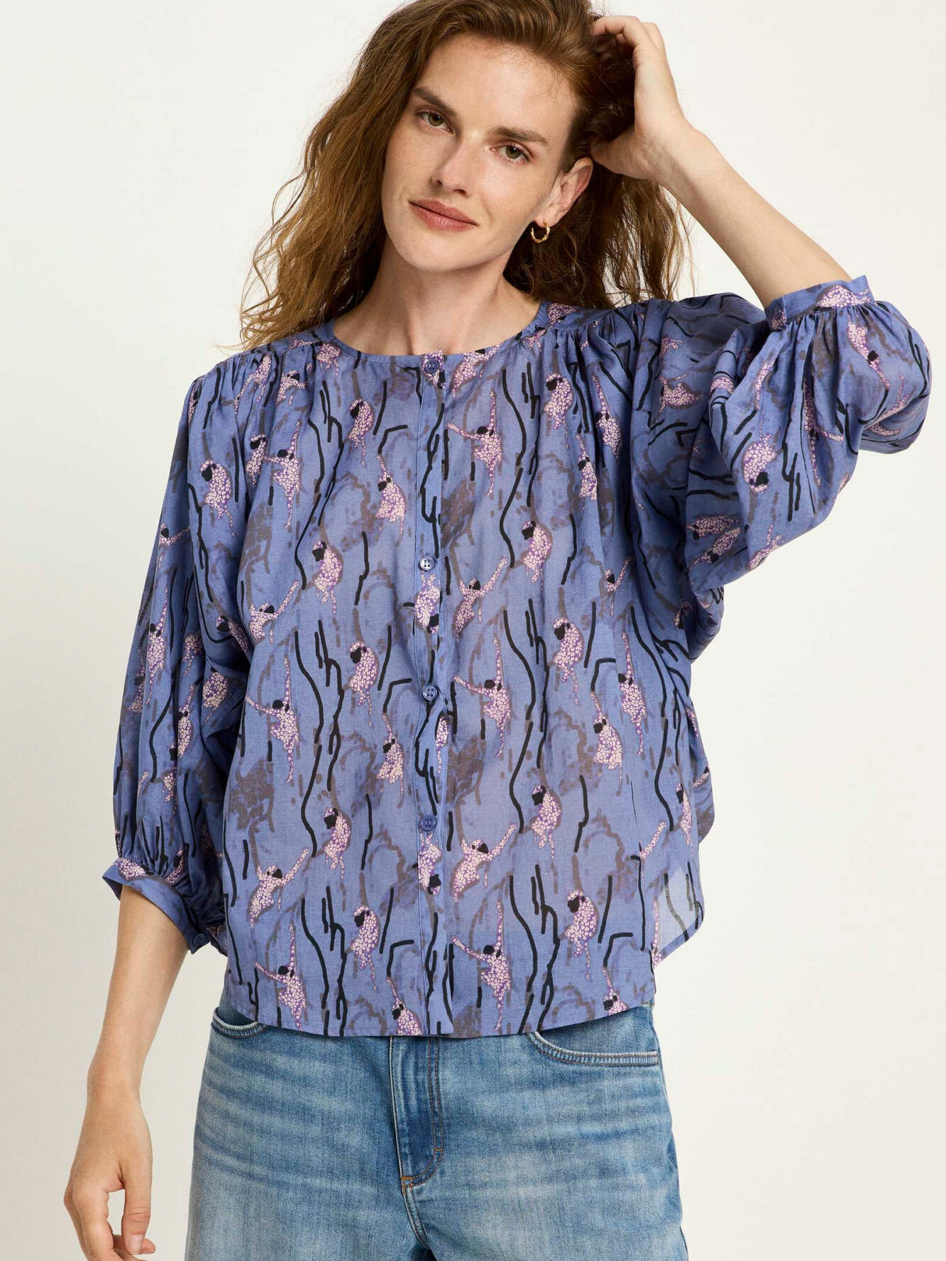 Lanius Bluse Mit Kräuseln Monkey Aop Print 1