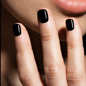 Look To Go Nagellack Deep Black1