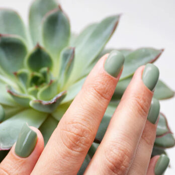Look To Go Nagellack Vintage Green1