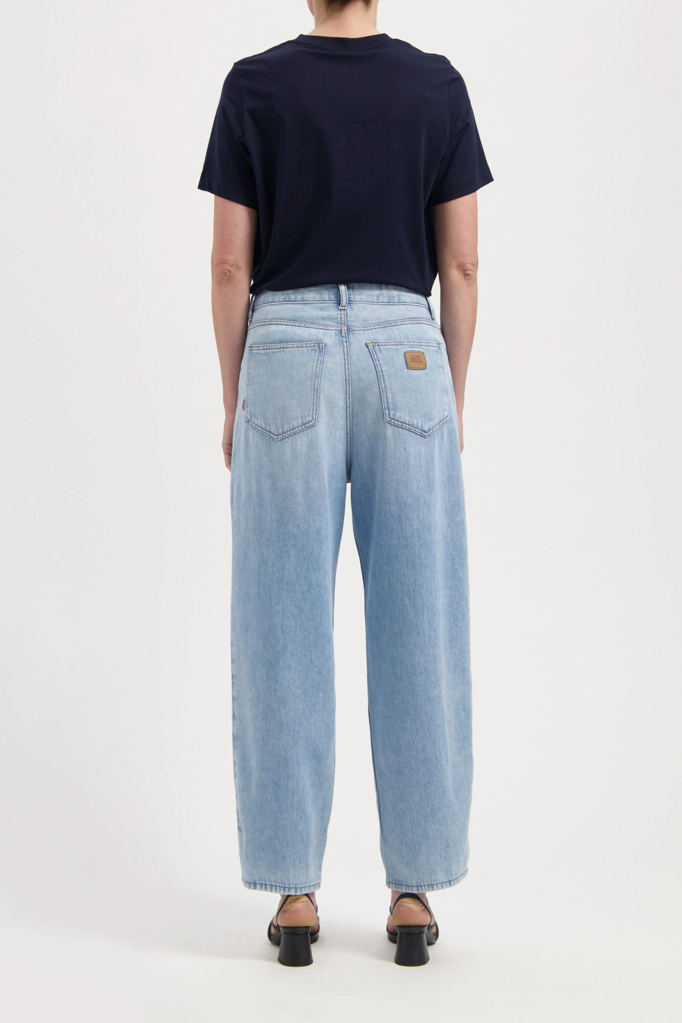 Mud Jeans Brook High Barrel Flow Stone Vintage1
