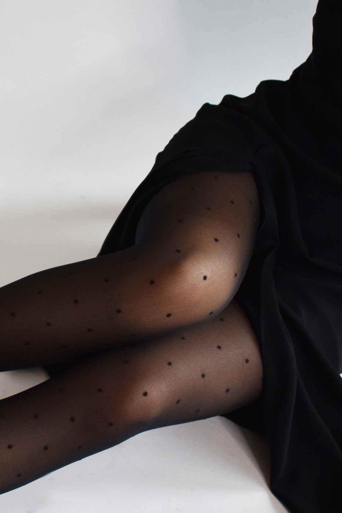 Roberta Organic Fashion Swedish Stockings Doris Dots Black 1